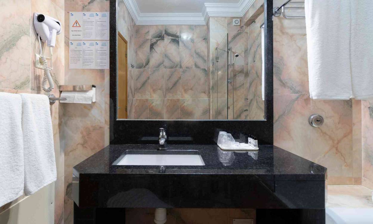 None Hotel Maritur - Solo Adultos Albufeira None Hotel Maritur - Solo Adultos Albufeira