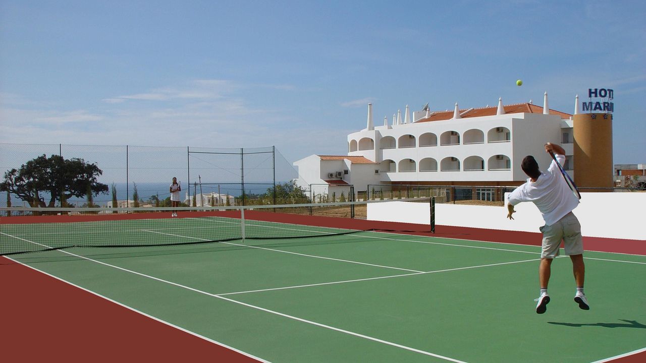 Hotel Maritur - Tennis Court