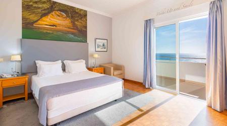 Doble con vistas laterales al mar  Hotel Maritur - Solo Adultos Albufeira Doble con vistas laterales al mar  Hotel Maritur - Solo Adultos Albufeira