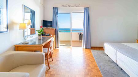 Triple con vistas al mar  Hotel Maritur - Solo Adultos Albufeira Triple con vistas al mar  Hotel Maritur - Solo Adultos Albufeira