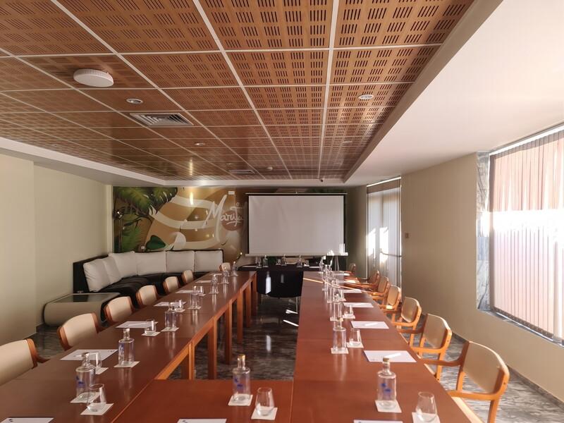 Sala de reuniones Hotel Maritur - Solo Adultos Albufeira Sala de reuniones Hotel Maritur - Solo Adultos Albufeira